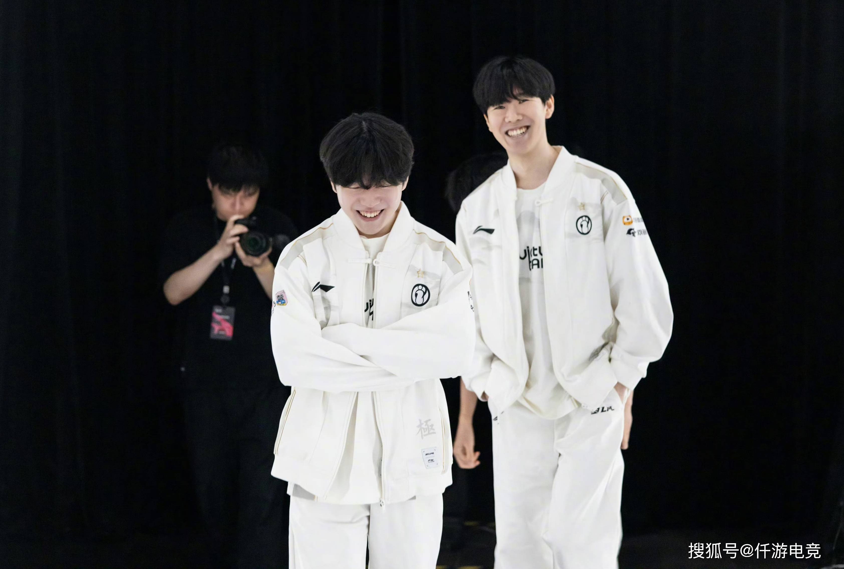 足球世界对 足球世界对