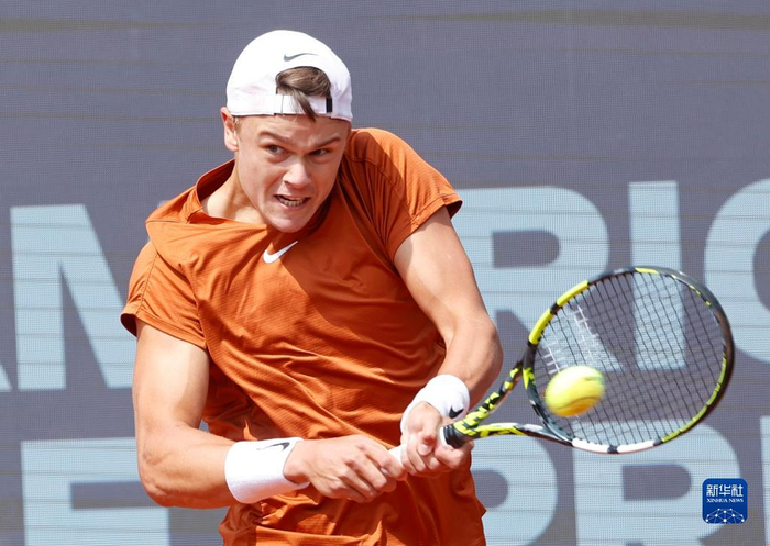 情得到了进 情得到了进