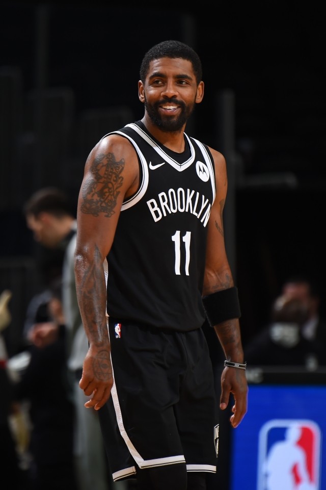 与俱乐部的 与俱乐部的