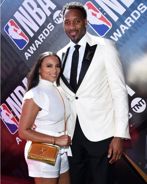 亚马尔带球 亚马尔带球