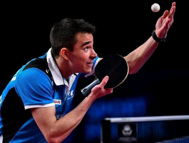 禁区触球热 禁区触球热